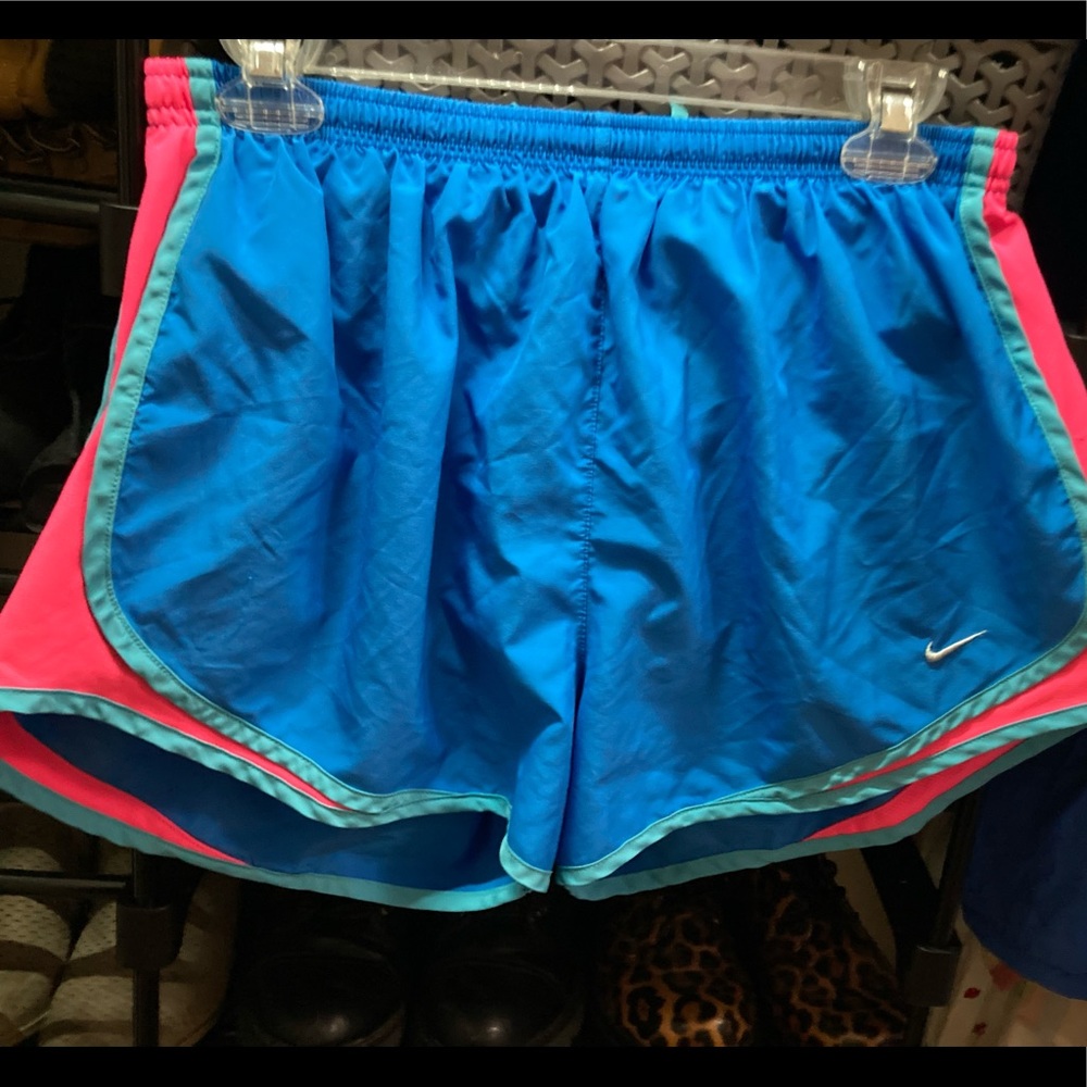 Women’s Nike Tempo Running Shorts